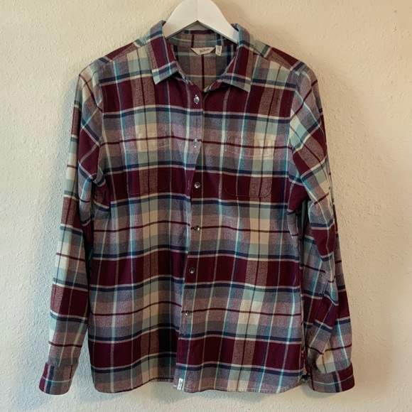 Woolrich cotton flannel button down size Large - Picture 1 of 5
